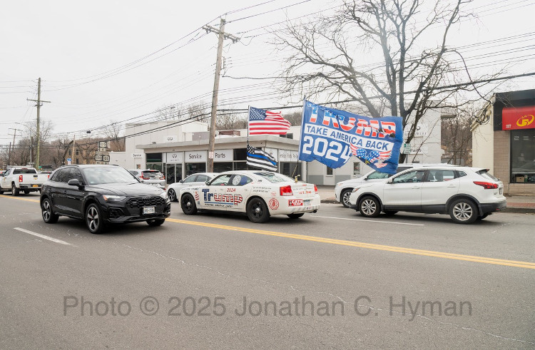 Documentary photograph of rallies, demonstrations, protests, signs and art, image 49