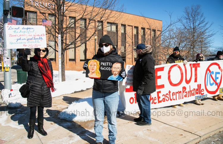 Documentary photograph of an ICE protest, image 14